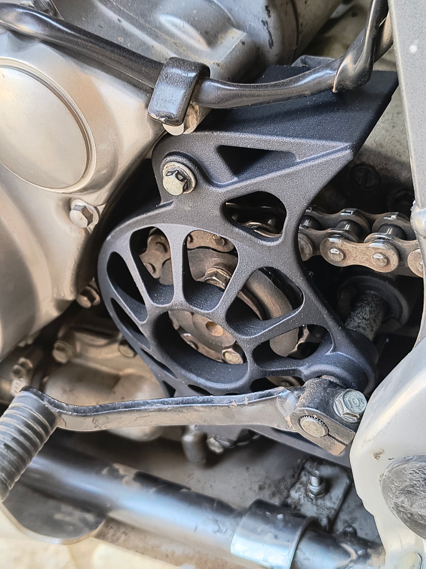 Lightweight Sprocket Cover HONDA Transalp XLV650