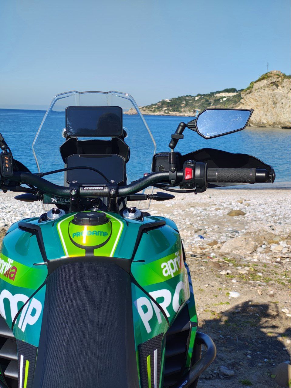 MANUBRIO Ø28,5 ACCOSSATO APRILIA TUAREG 660