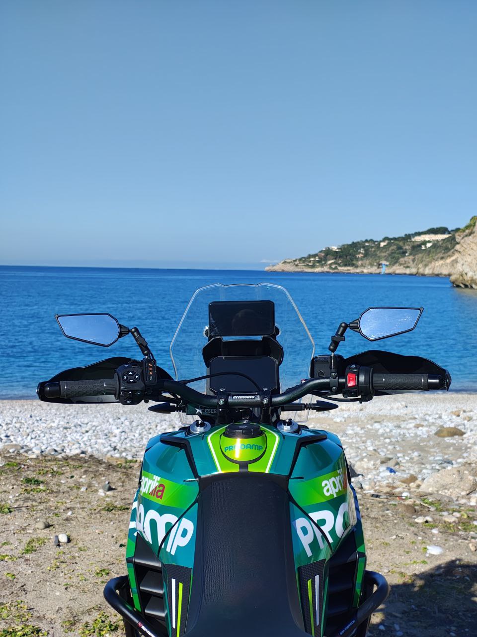 MANUBRIO Ø28,5 ACCOSSATO APRILIA TUAREG 660